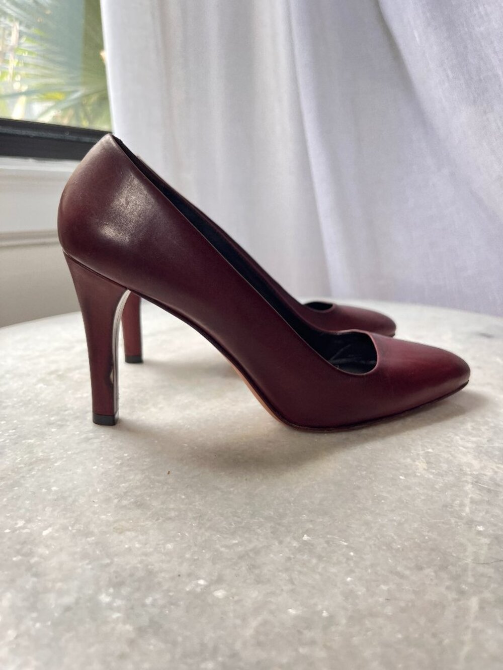 Title: Banana Republic Eggplant Leather Stiletto Pump | Size 7